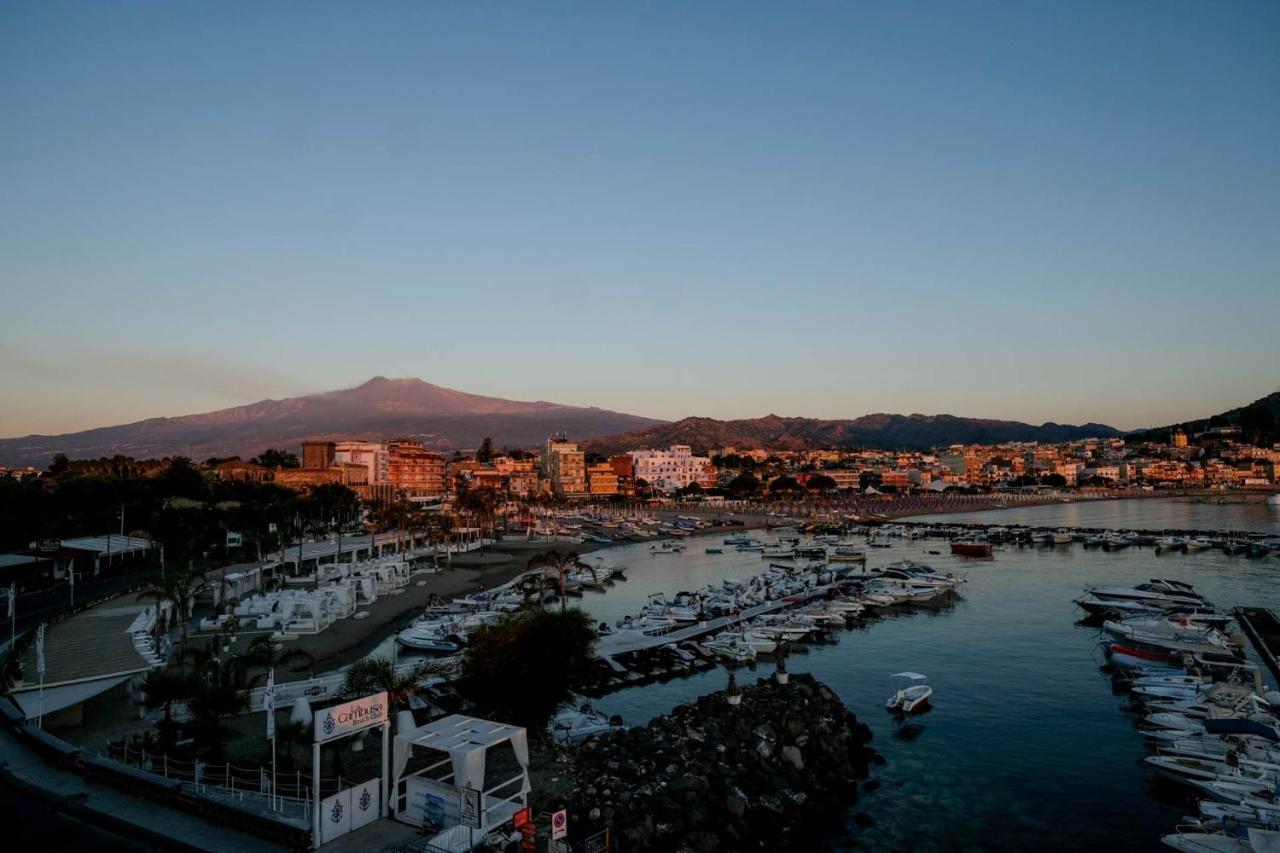 La Sirena Rooms Giardini Naxos Exteriör bild